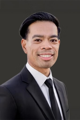 Nevin Garcia headshot