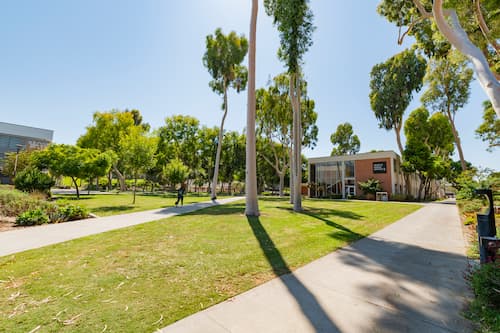 HHS2 East Lawn